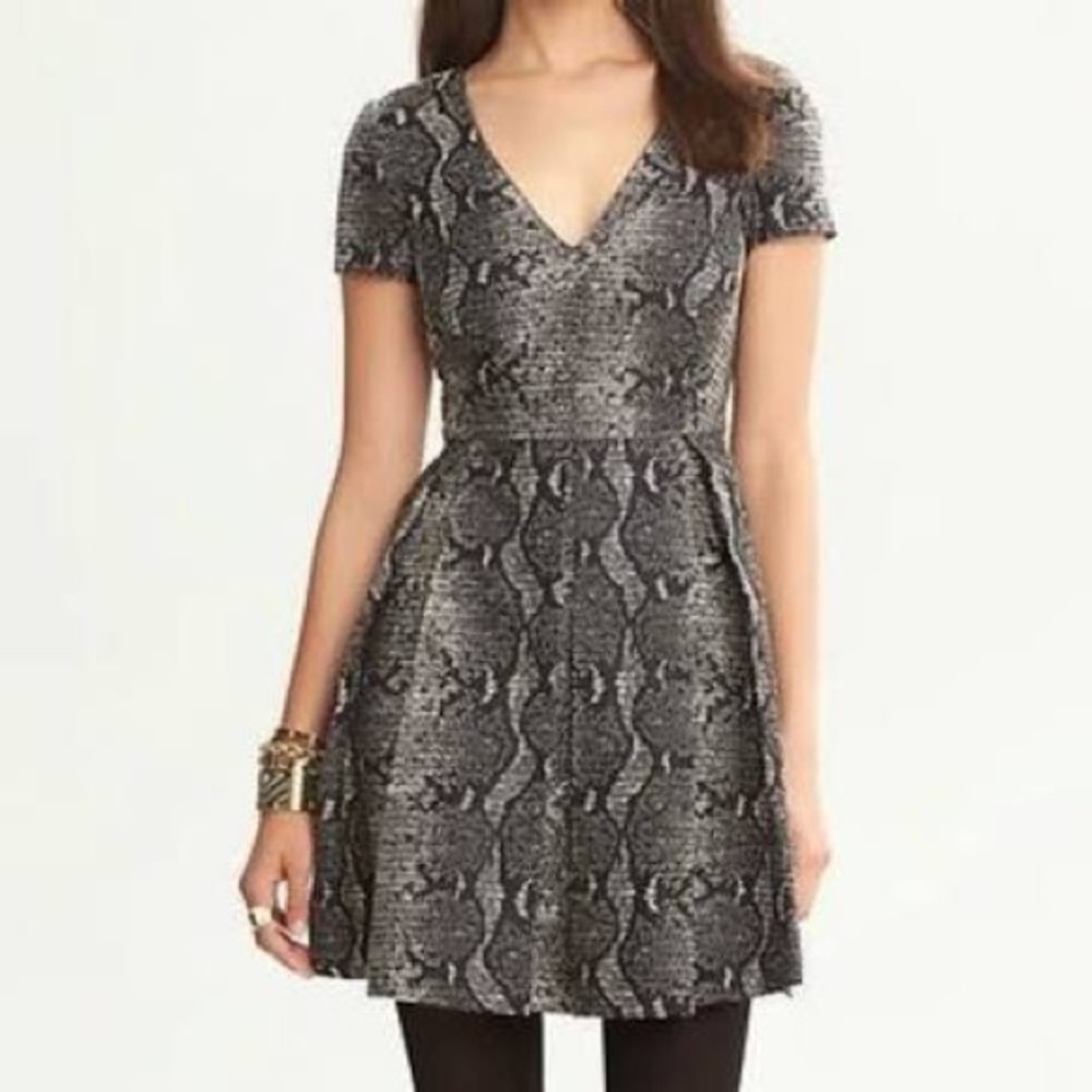 Banana republic heritage snake print dress